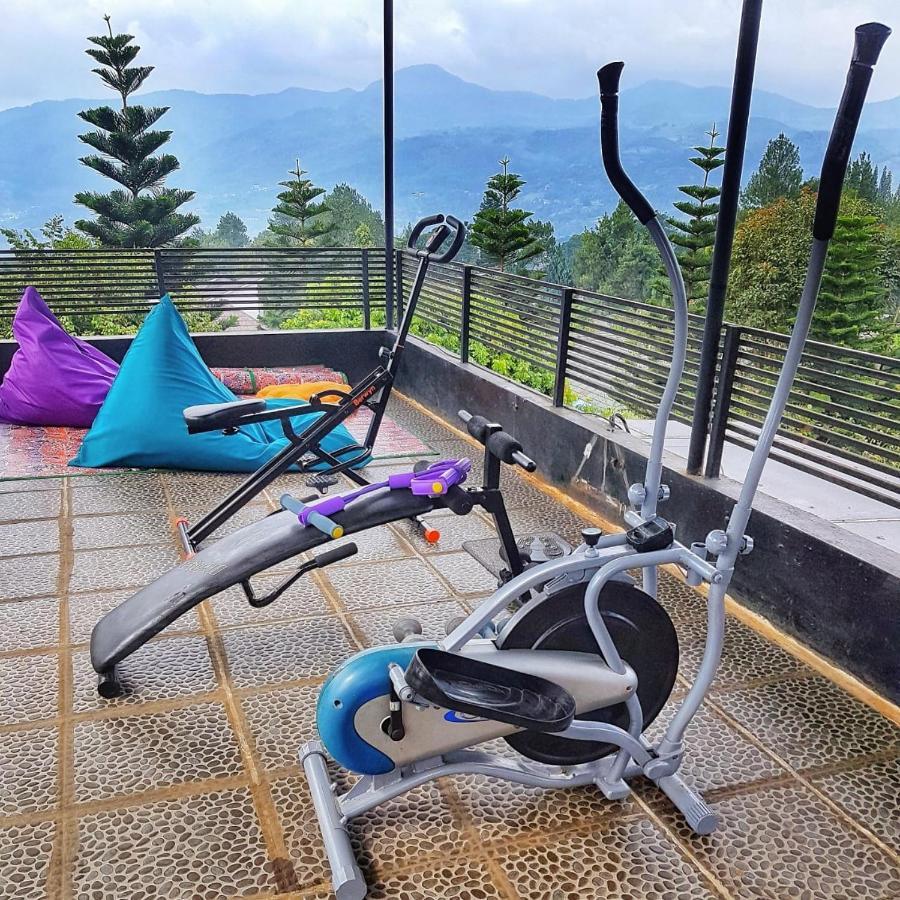 Villa Alessa Puncak Luaran gambar